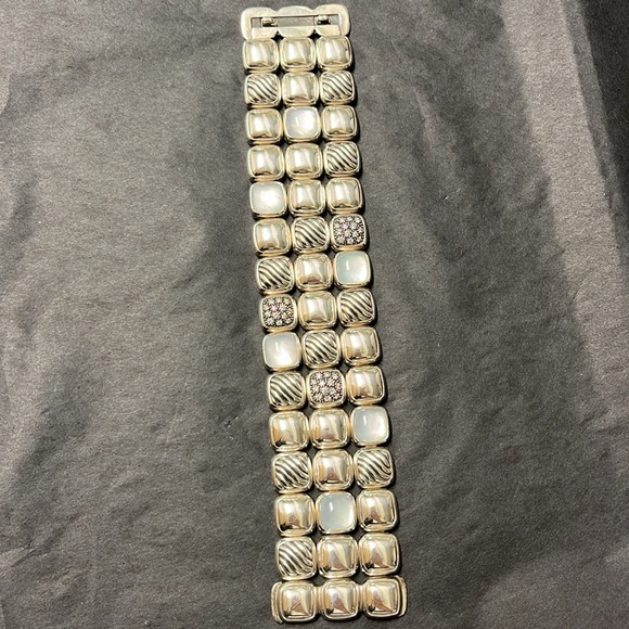 David Yurman 3 row silver diamond Mother of Pearl wide bracelet . - Picture 4 of 10